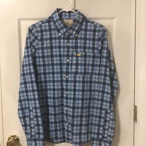Men’s Hollister long sleeve button down shirt